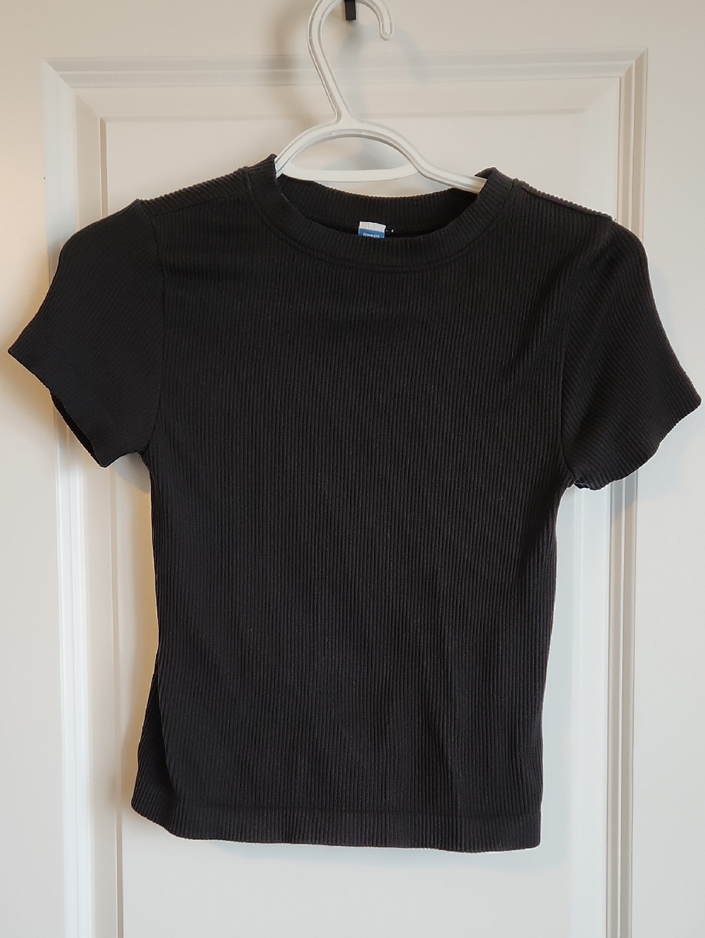 Ribbed Short Sleeve Crop Top